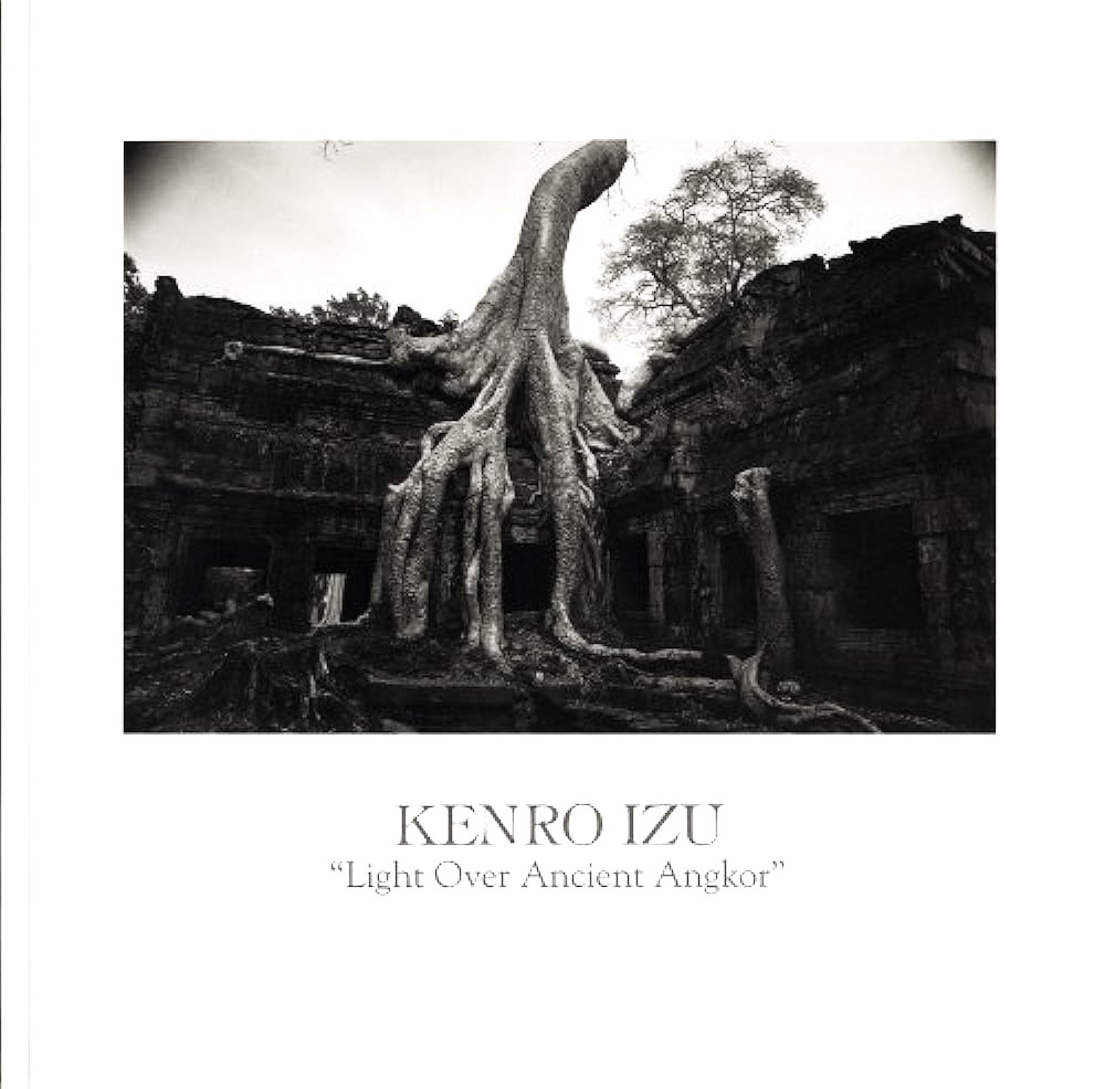伊津健郎　写真集　Light Over Ancient Angkor BT-1OA9-UNRT_1.jpg